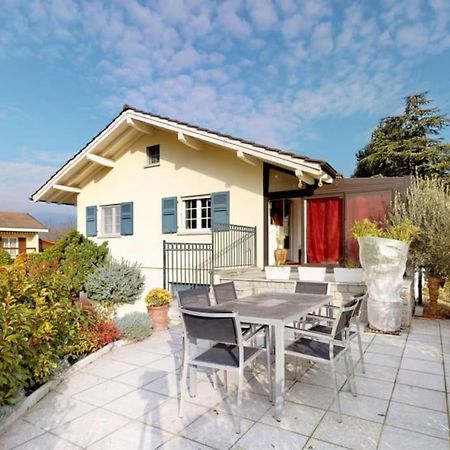 Cheerful Villa With Fireplace, Bath-Tub And Garden Noville Exterior foto